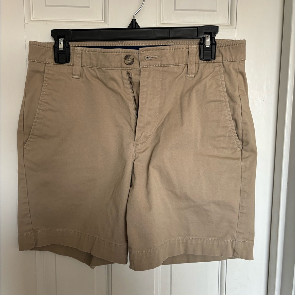 Crown & Ivy khaki motion flex shorts.